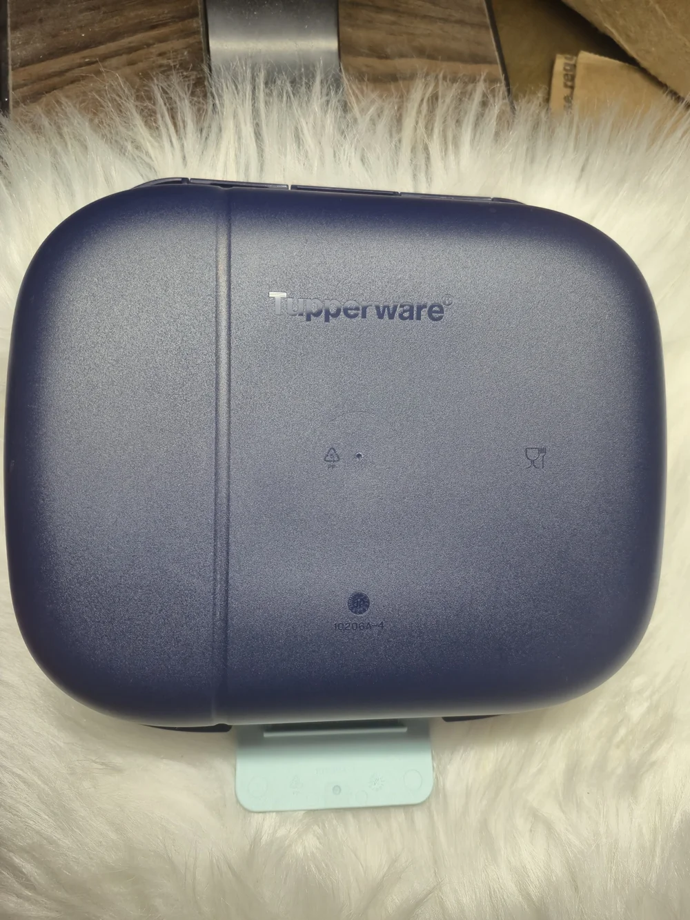 Tupperware Navy Blue Lunch Box with Mint Green Latch